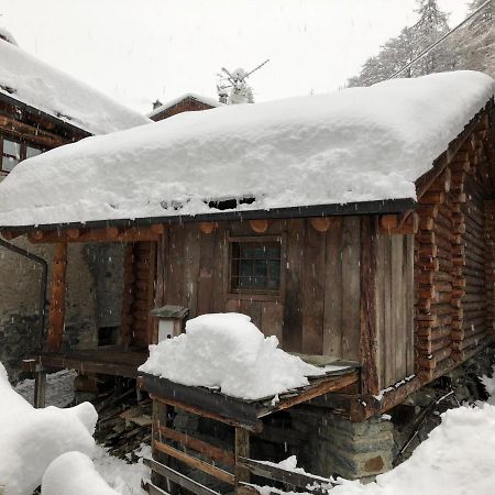 Chalet Cretaz Валтурненче Екстериор снимка