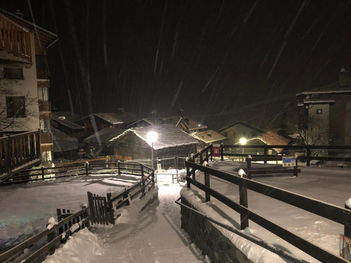 Chalet Cretaz Валтурненче Екстериор снимка