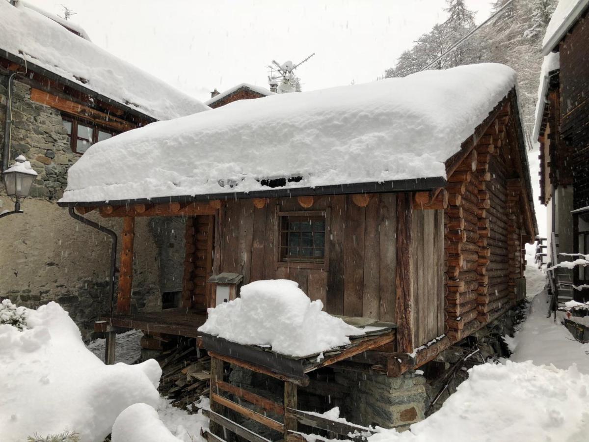 Chalet Cretaz Валтурненче Екстериор снимка